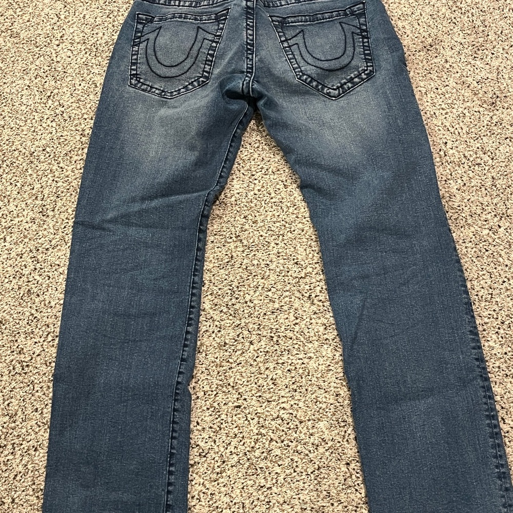 True Religion Ricky Men’s Straight Fit Medium Wash Jeans 34 x 34